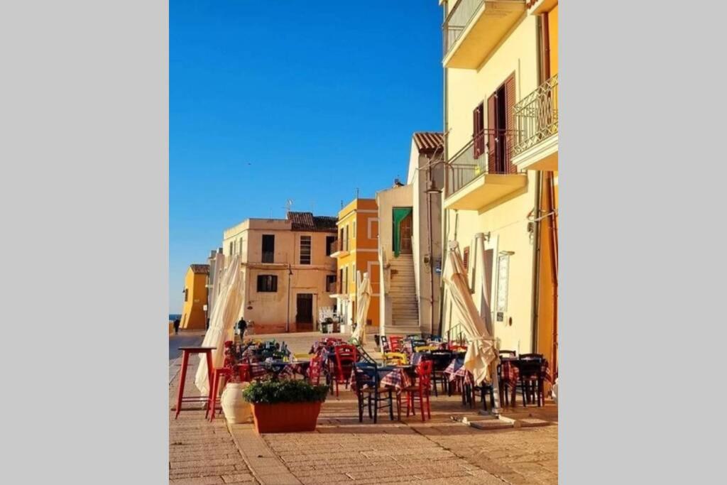 Le Camere della Casa di Tessa nel Borgo Antico Termoli Esterno foto