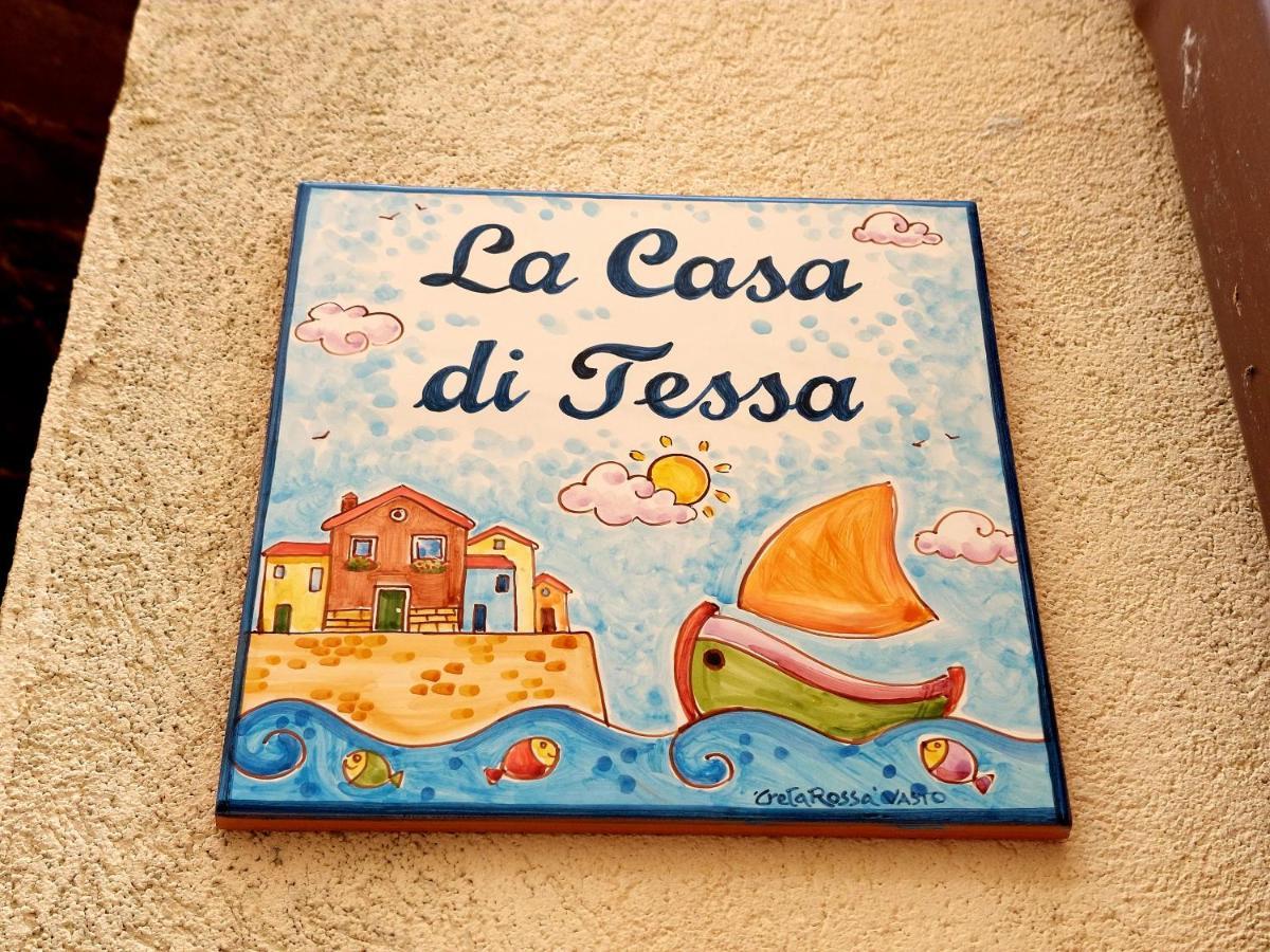 Le Camere della Casa di Tessa nel Borgo Antico Termoli Esterno foto